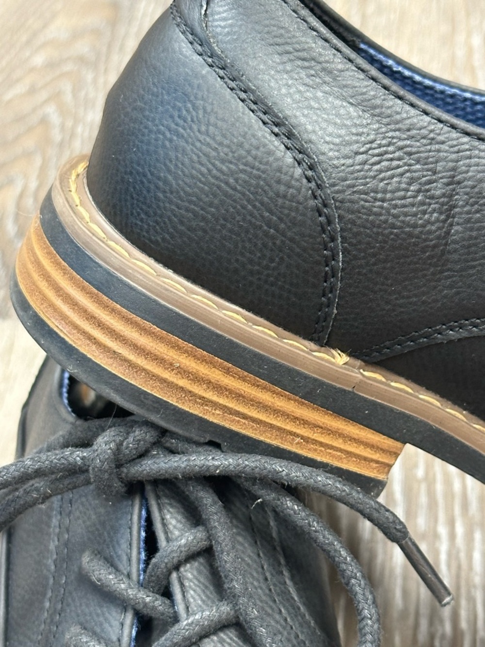 Perry Ellis Black Leather Lace-Up Derby Shoes with Tan Welt - Picture 9 of 9
